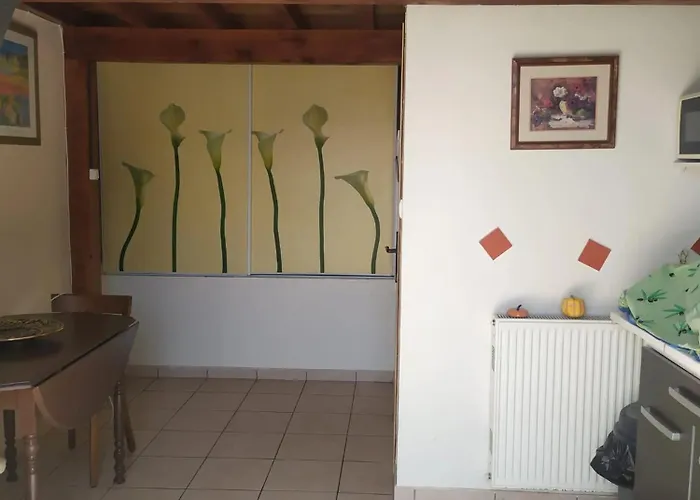 Confortable A Avec Jardin Et Piscine Apartman Veyras
