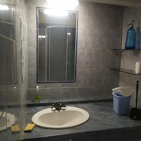 Confortable A Avec Jardin Et Piscine * Veyras